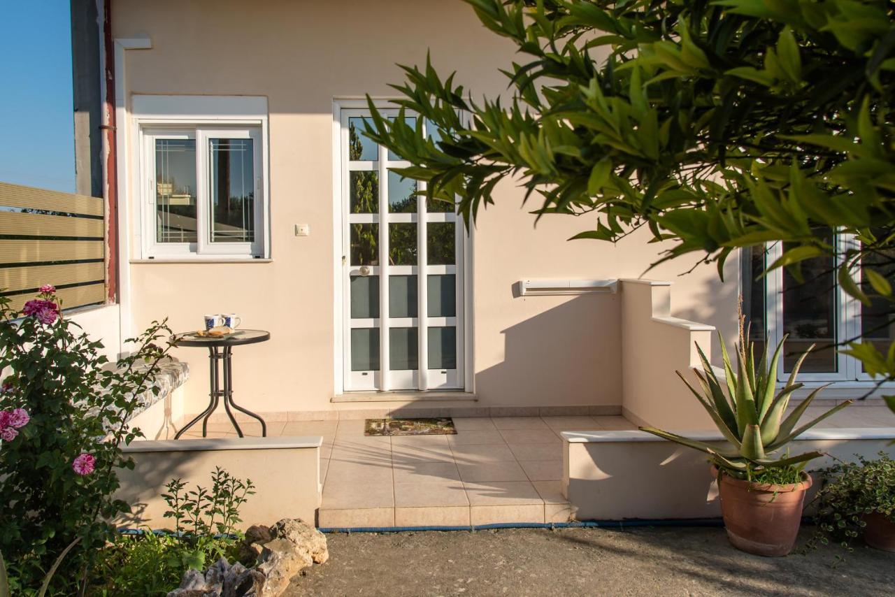 Studio Flower Skalanion Exteriér fotografie
